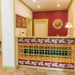Winegarden Hotel *